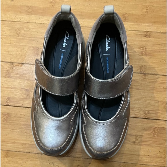 Clarks Mary Jane Wavewalk Women’s shoes - size 8 - Like New! - Picture 3 of 6
